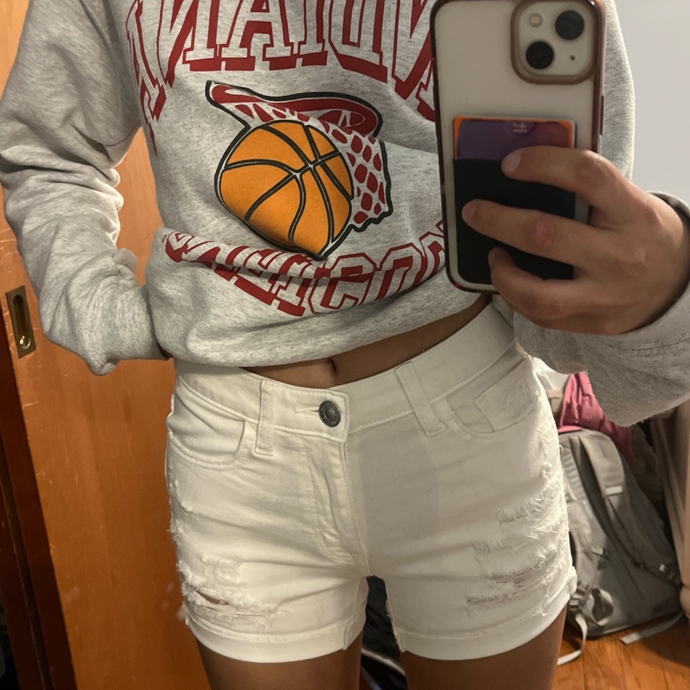 White American eagle shorts